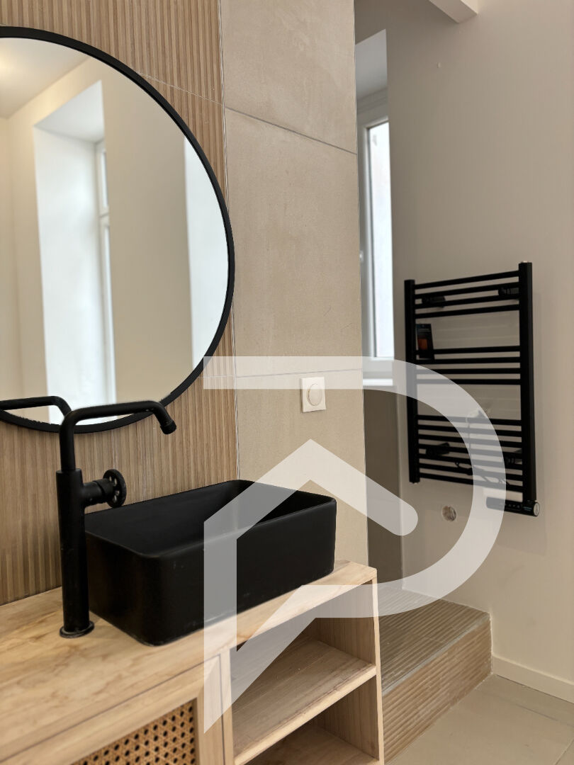 Photo Appartement Sete 4 pièce(s) 130.71 m2 avec vu quai image 6/6