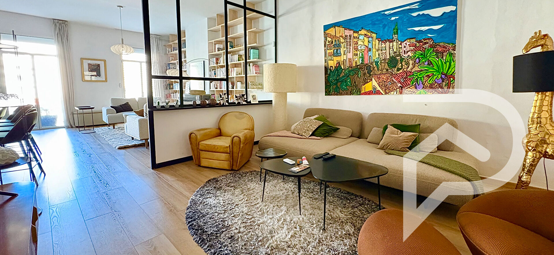 Appartement Sete 7 pièce(s) 207.38 m2 avec terrasse et vue Quai