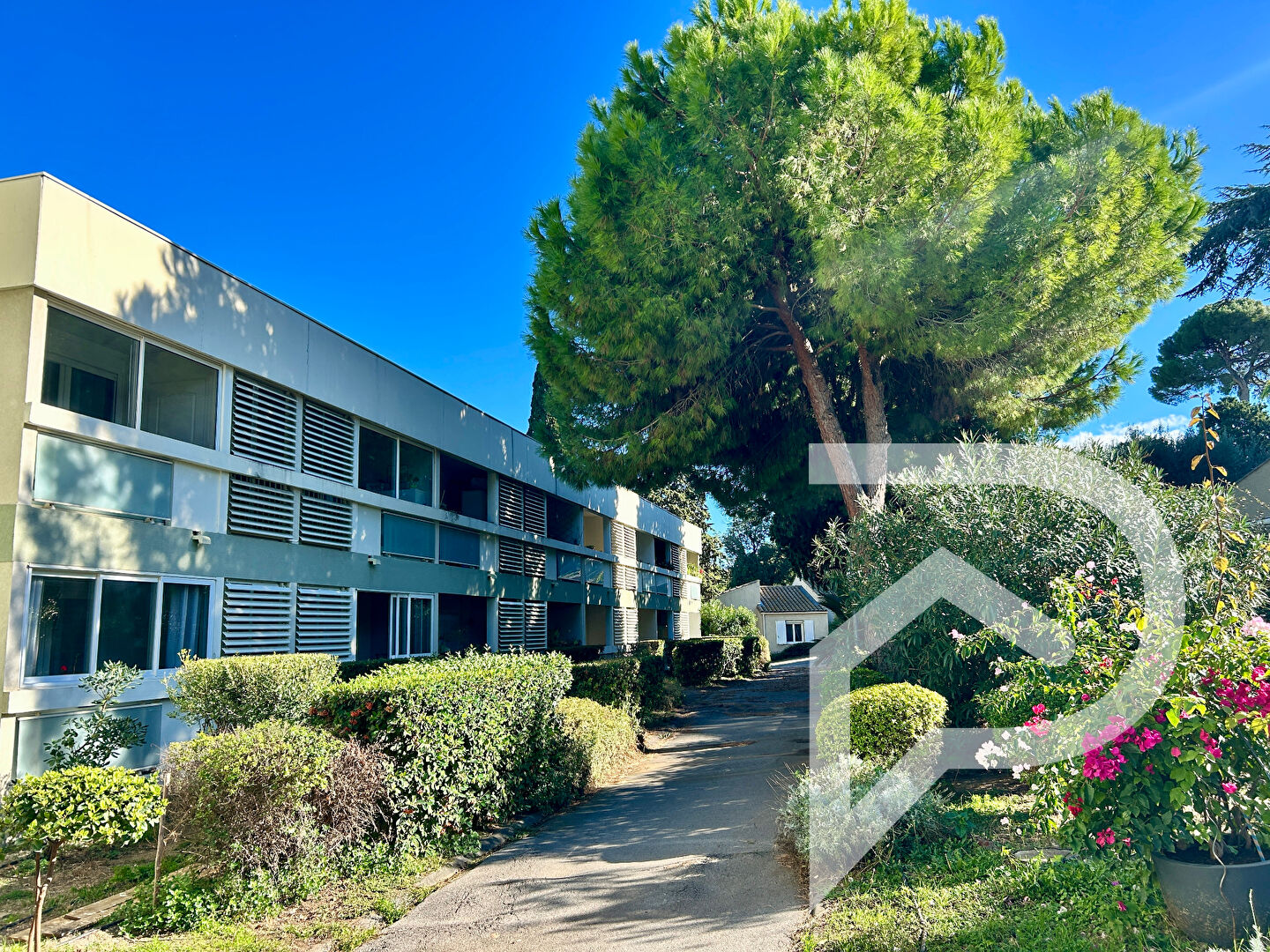 Appartement Sete 3 pièces avec ascenseur, parking et 2 terrasses