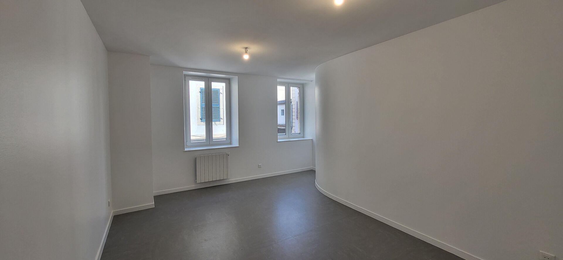 Photo Appartement Pontarlier 2 pièce(s) 68 m2 image 4/5