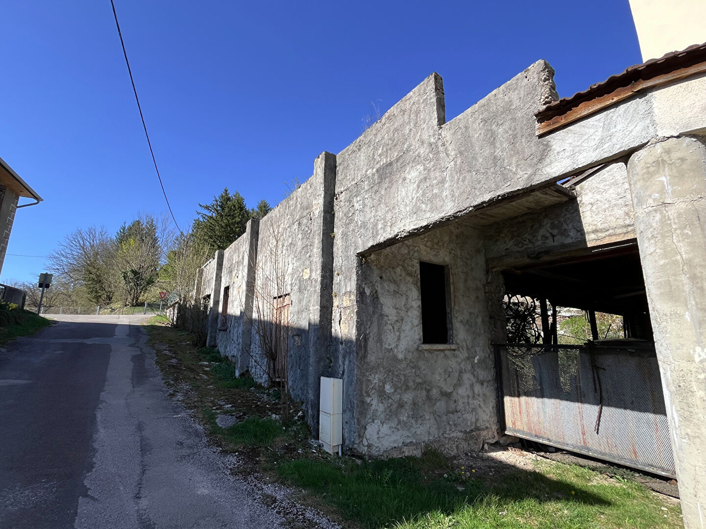 Photo Terrain à bâtir Champagnole 553 m2 image 1/5