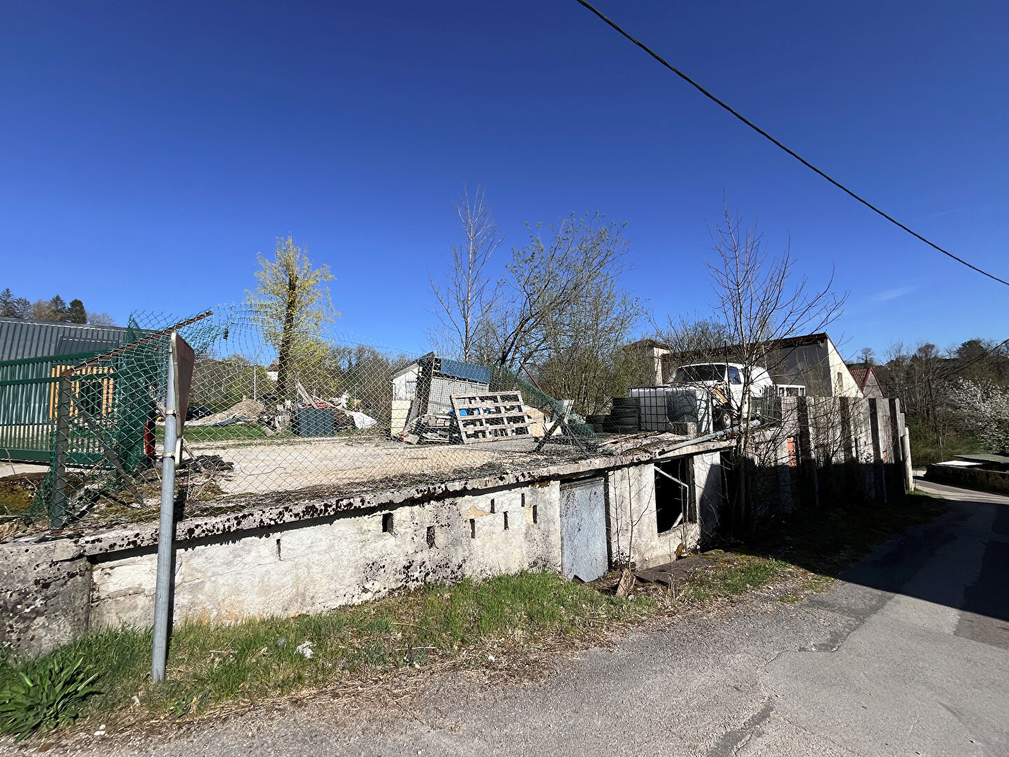 Photo Terrain à bâtir Champagnole 553 m2 image 4/5