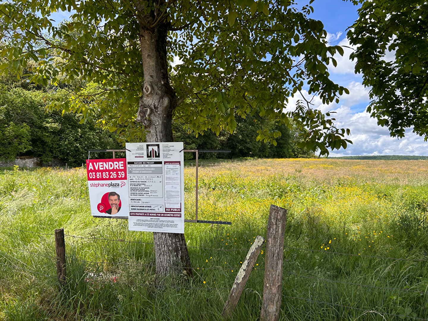 Photo Terrain à construire de 881 m2 - Boult image 1/3