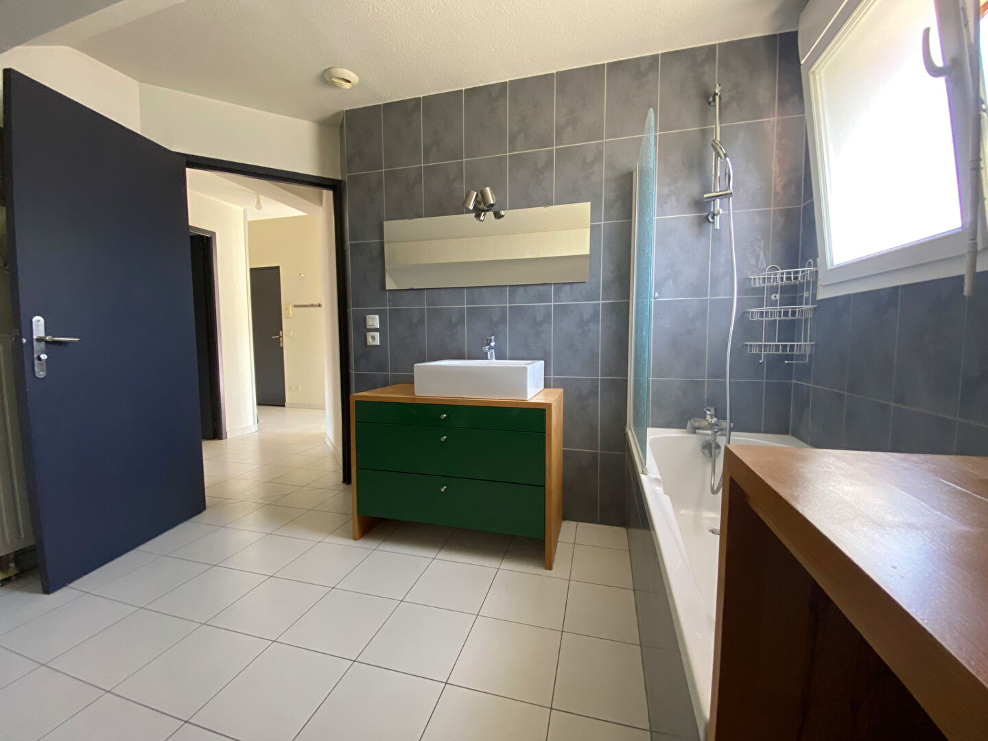 Photo Appartement Les Granges Narboz 3 pièce(s) 51.37 m2 image 3/6