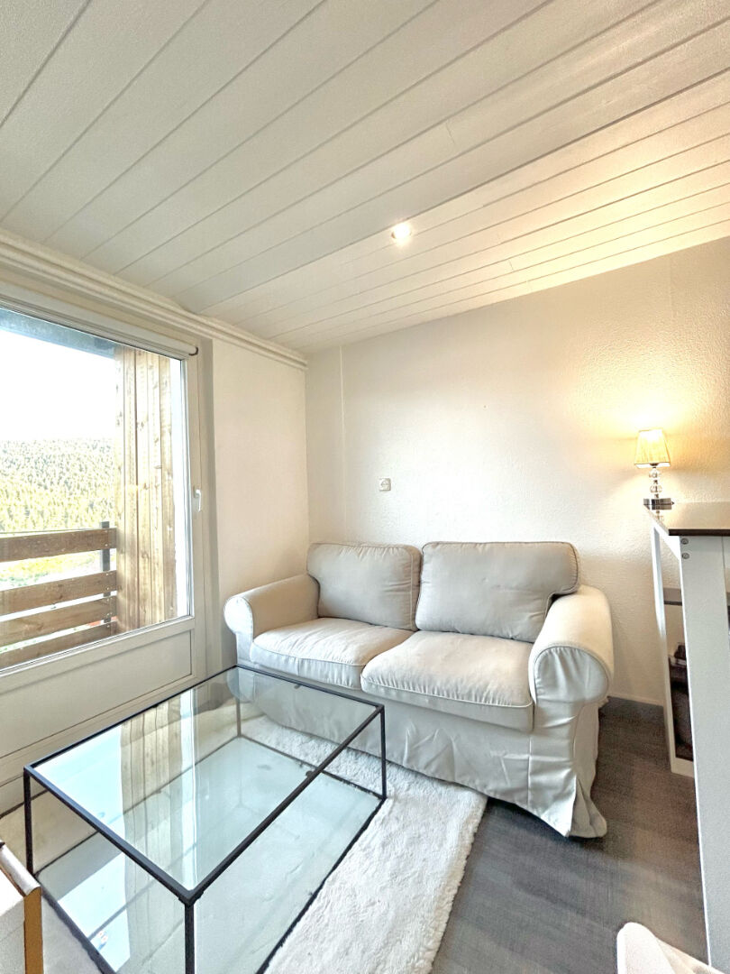 Appartement lumineux de 22 m² à la frontière suisse