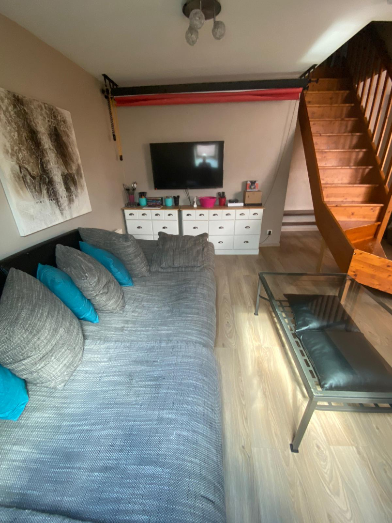 Photo Appartement Pontarlier 5 pièces 102 m2 image 2/6