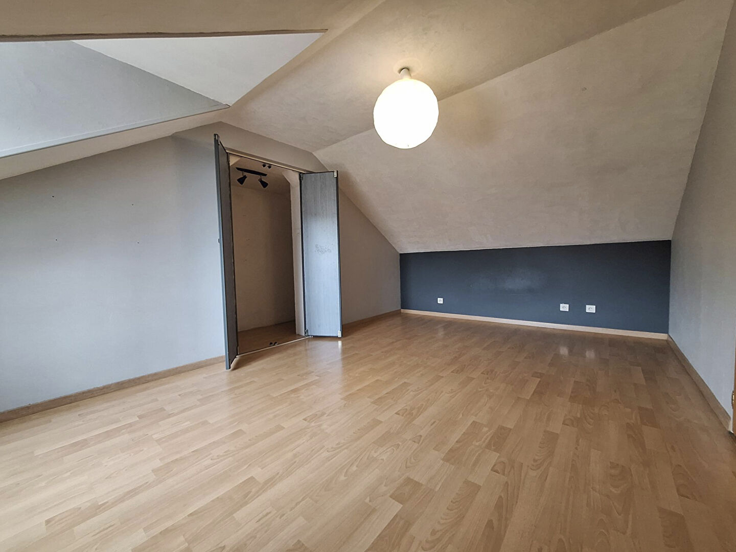 Photo Appartement Pontarlier 4 pièce(s) 92.78 m2 image 3/4
