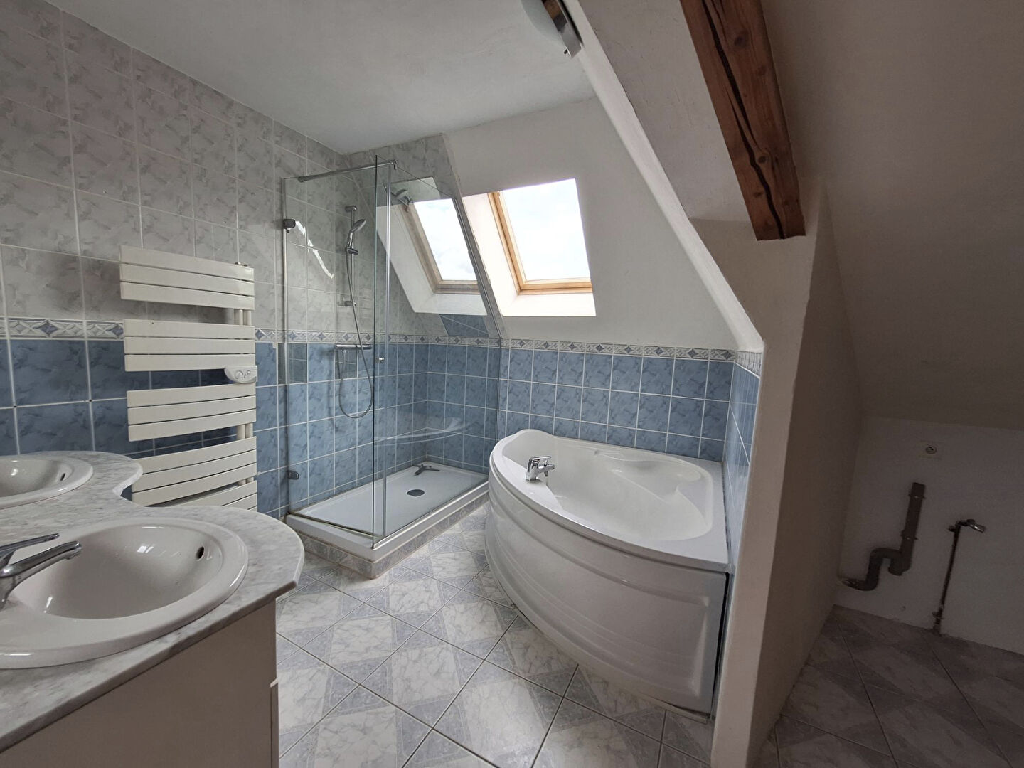 Photo Appartement Pontarlier 4 pièce(s) 92.78 m2 image 4/4