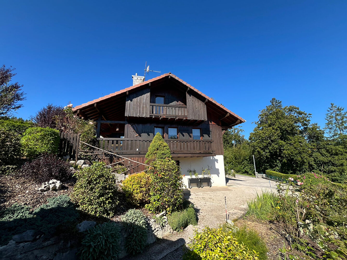 Photo Maison Villers Le Lac 5 pièce(s) image 1/6
