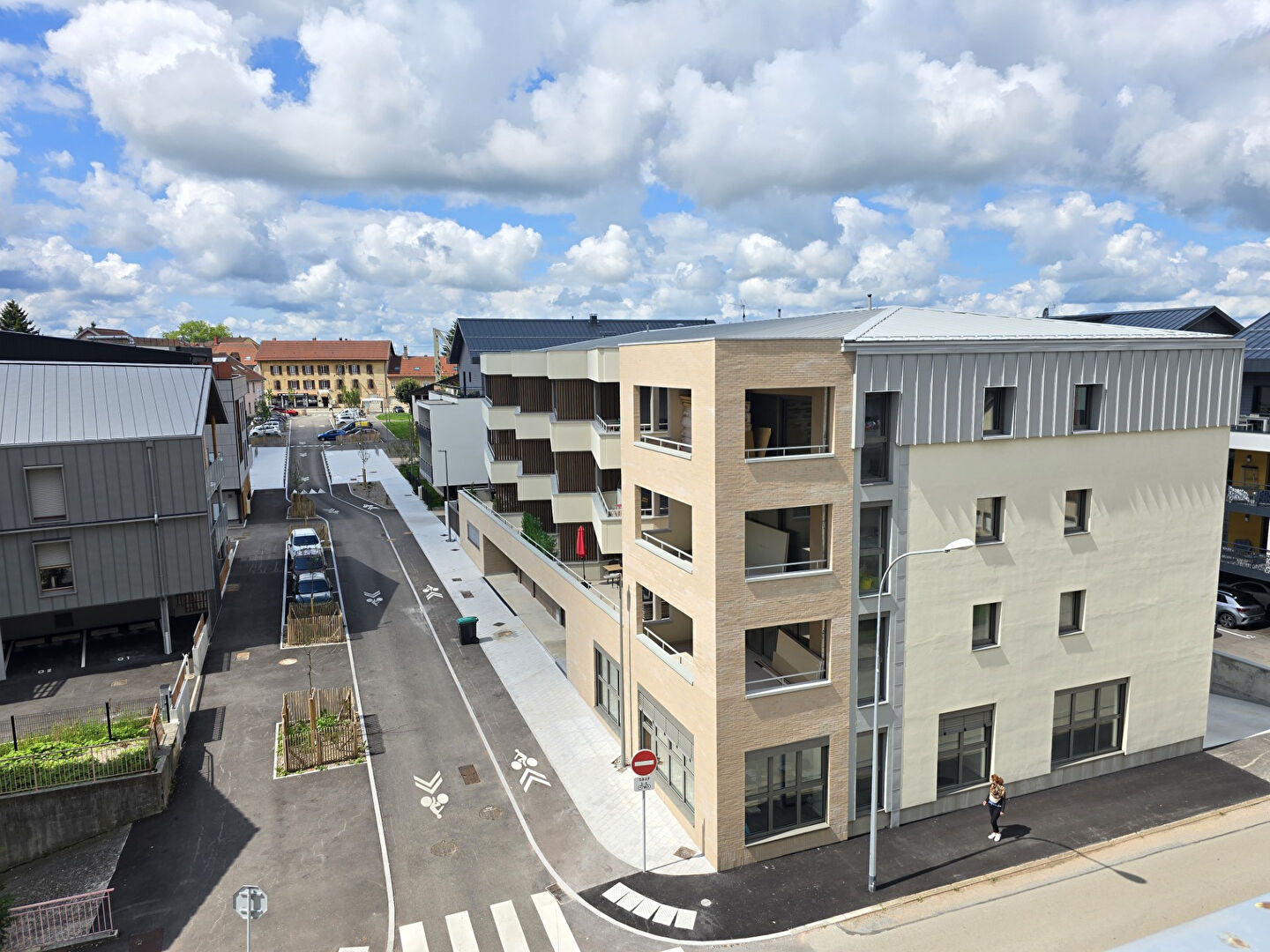 Photo Appartement Pontarlier 4 pièce(s) 101 m2 image 1/6