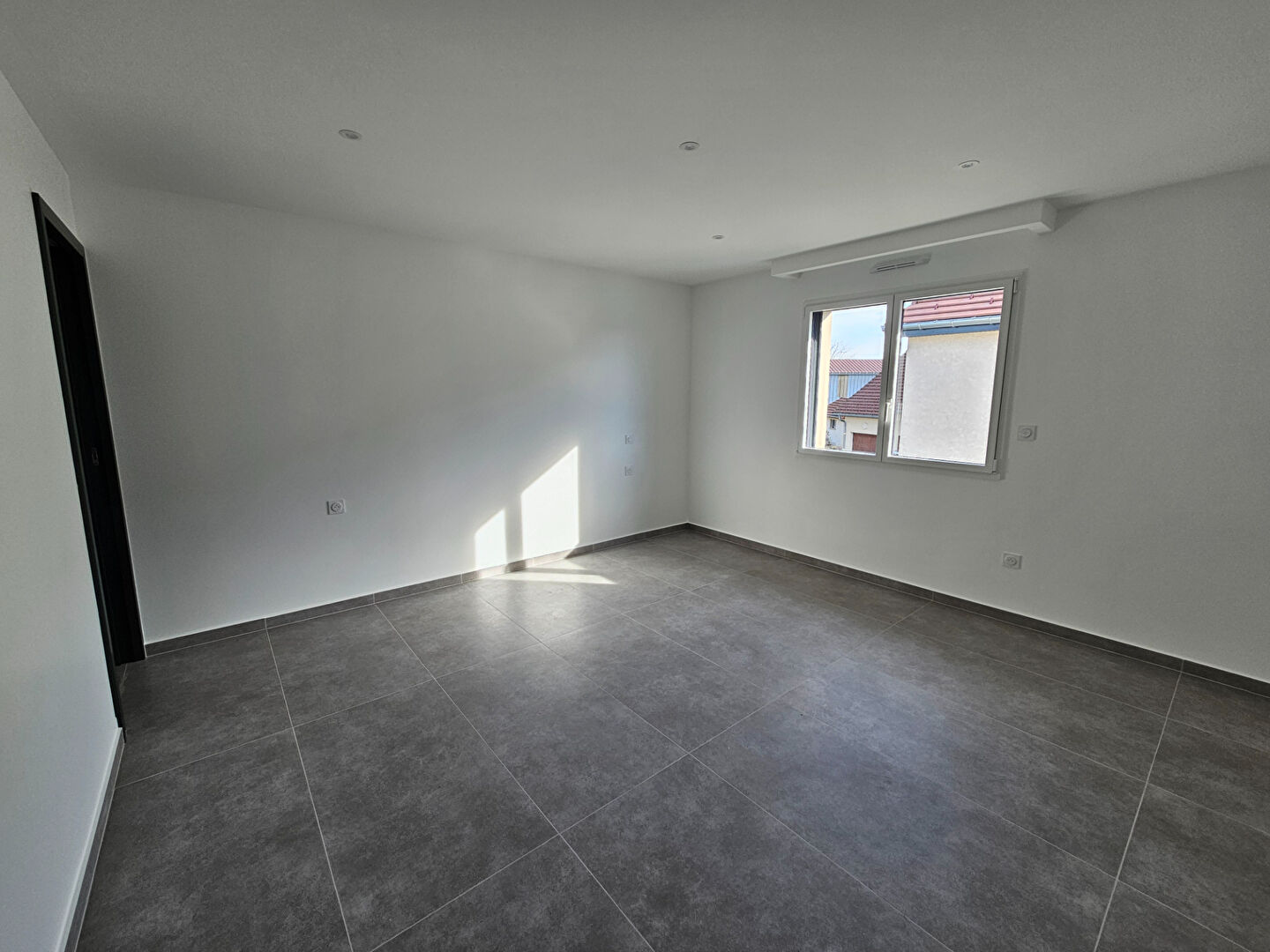 Photo Maison Houtaud 6 pièce(s) 130 m2 image 3/6