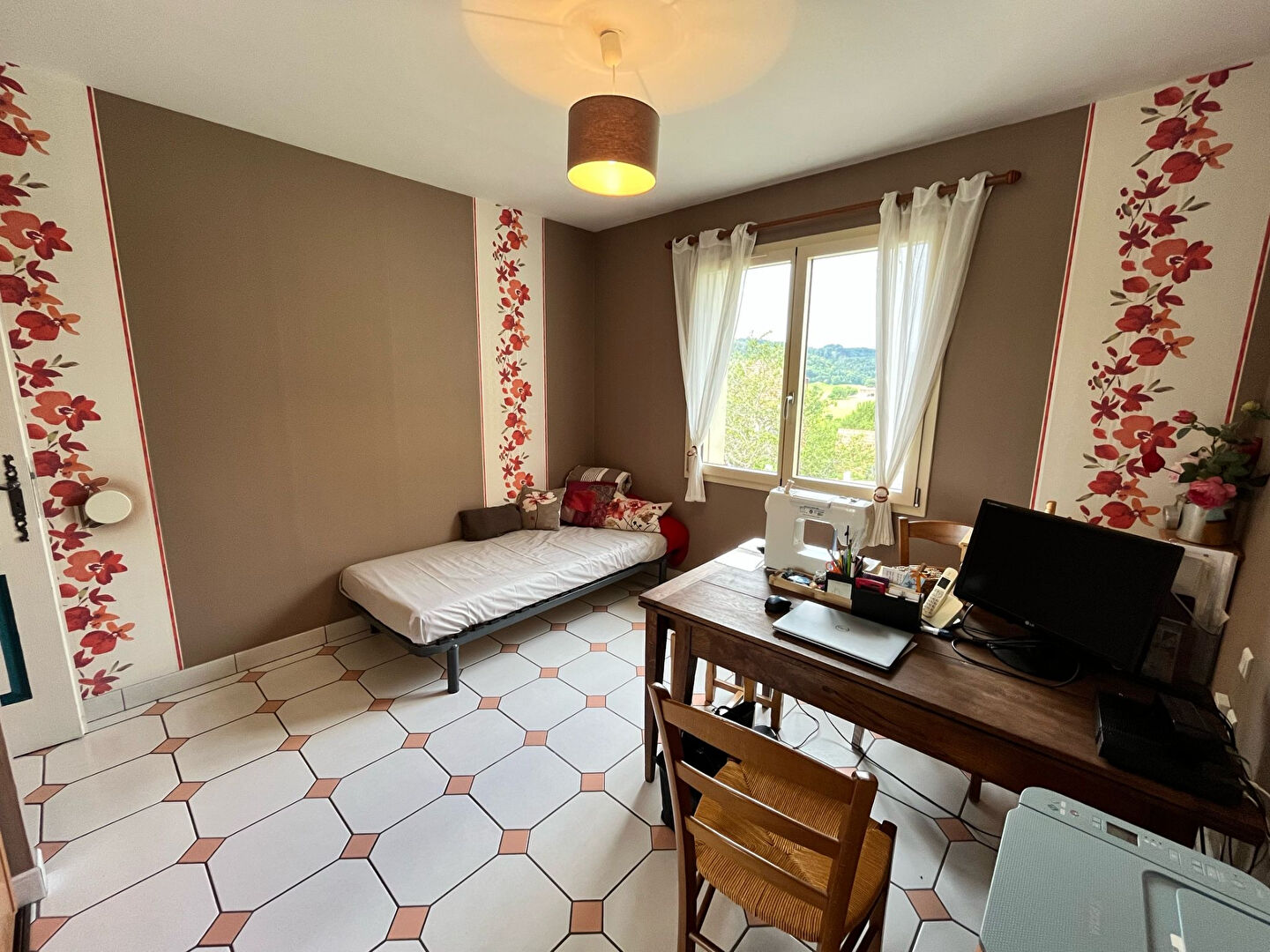 Photo Maison 6 pièces REUGNEY 137 m2 image 4/6