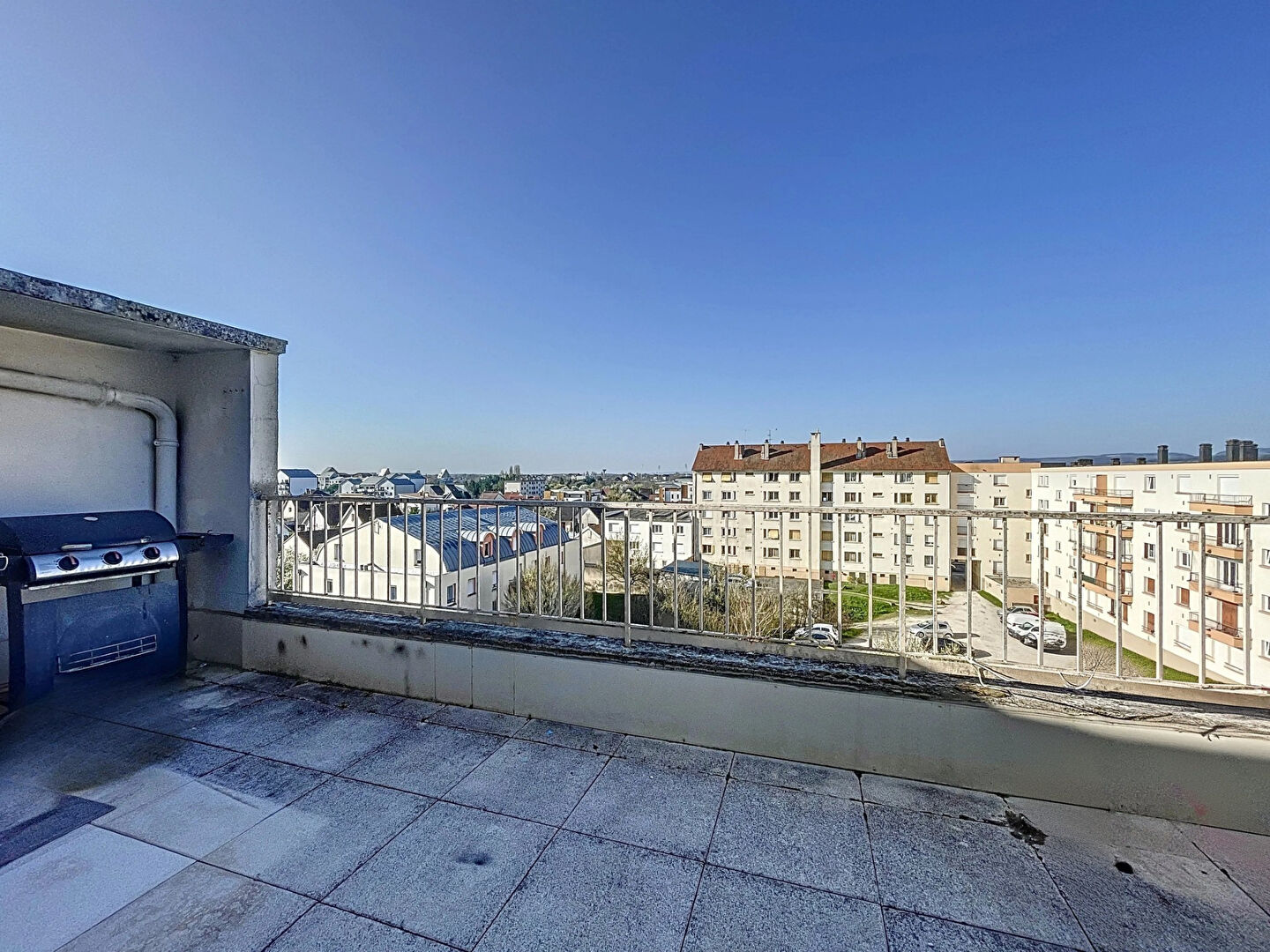 Apartment 4 pièces · 95.00 m² à DIJON
