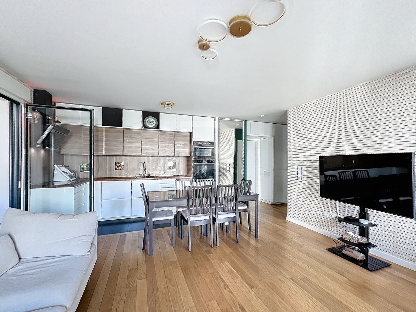 Photo 4 pièces résidence récente à sceaux image 3/6