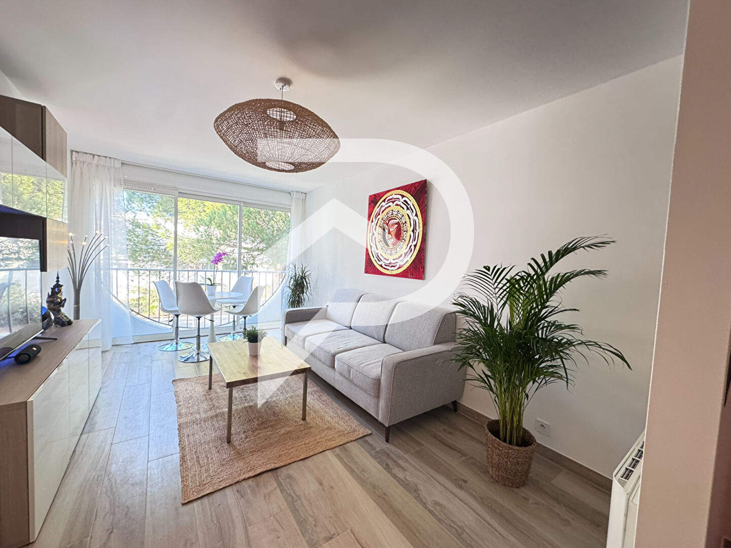 Agence immobilière de Stéphane Plaza Immobilier Aigues-Mortes