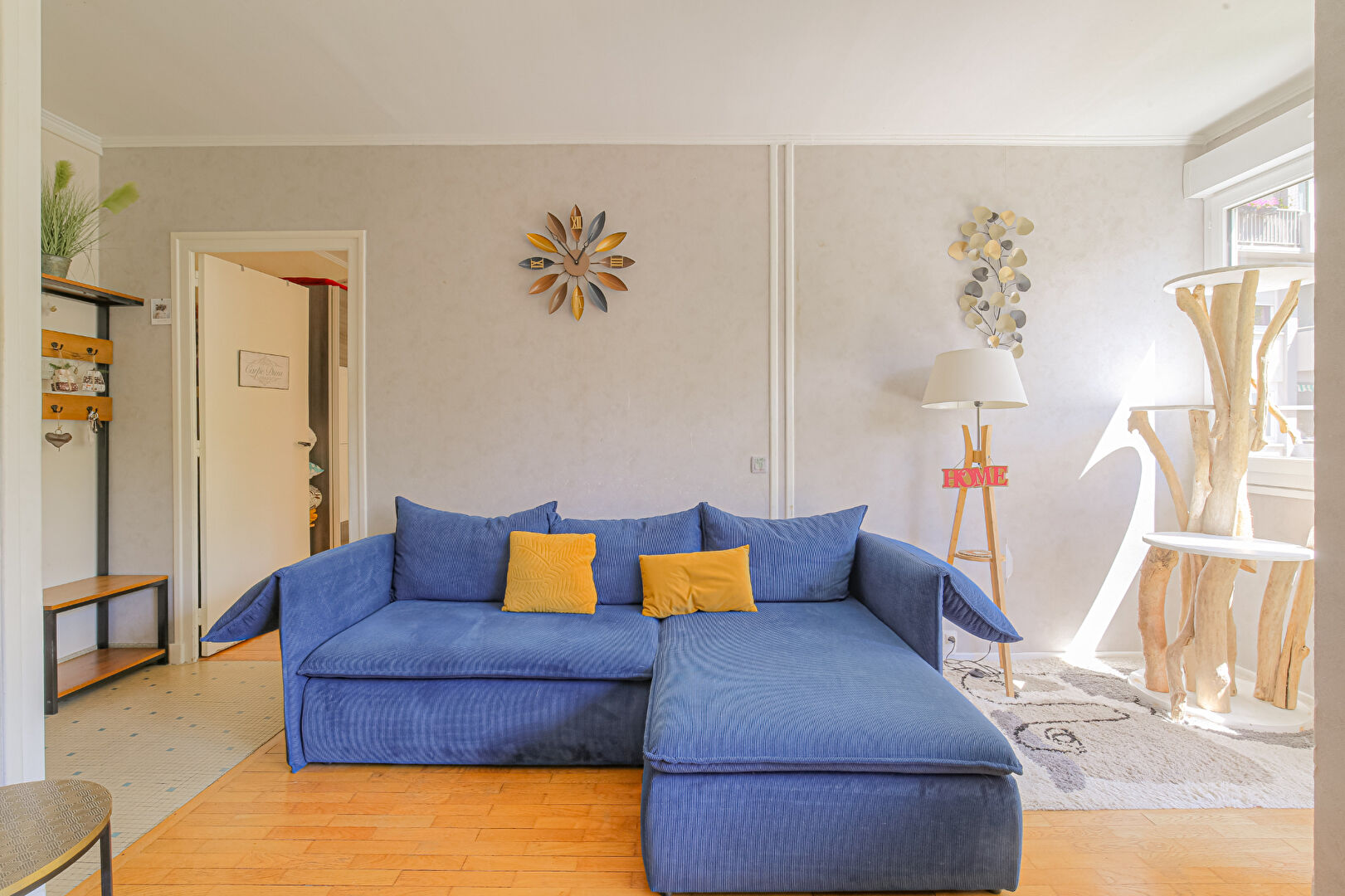 Photo T2, 50m2 avec balcon  -Prox. HOPTIAL CROIX ROUSSE image 2/6