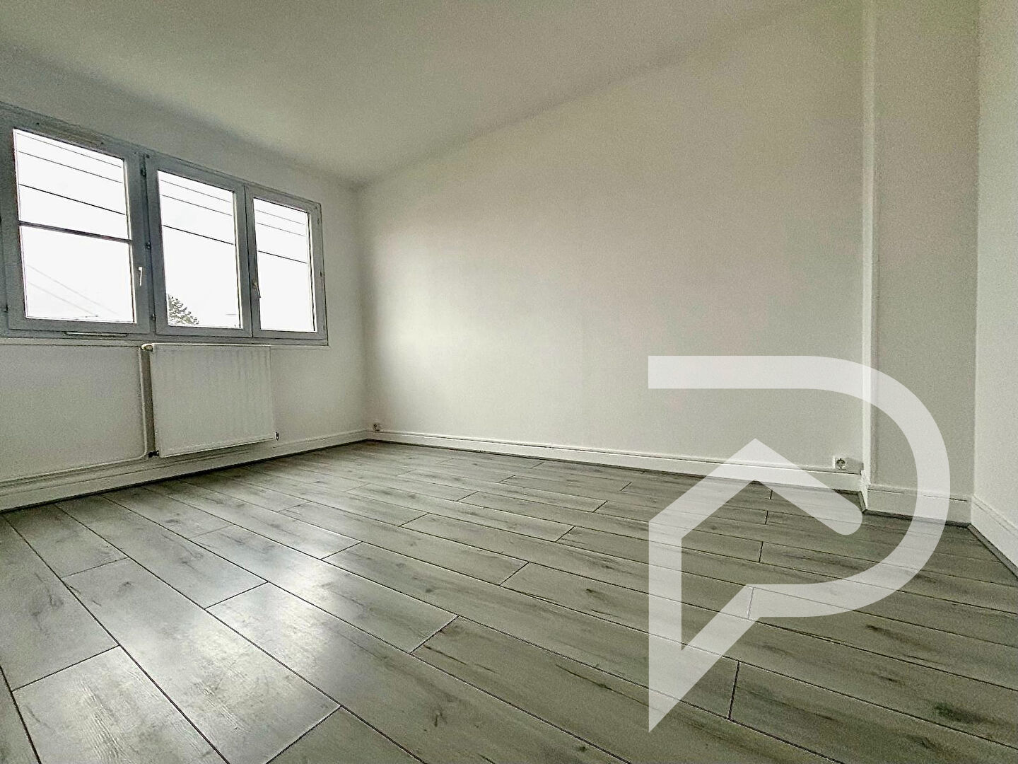 Photo Appartement Beaumont-sur-oise 4 pièce(s) 70.78 m2 image 4/4