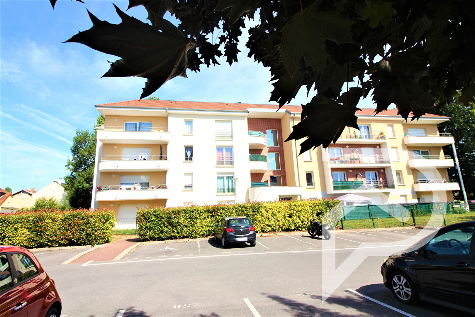 Appartement Persan 2 pièce(s) 49.15 m2