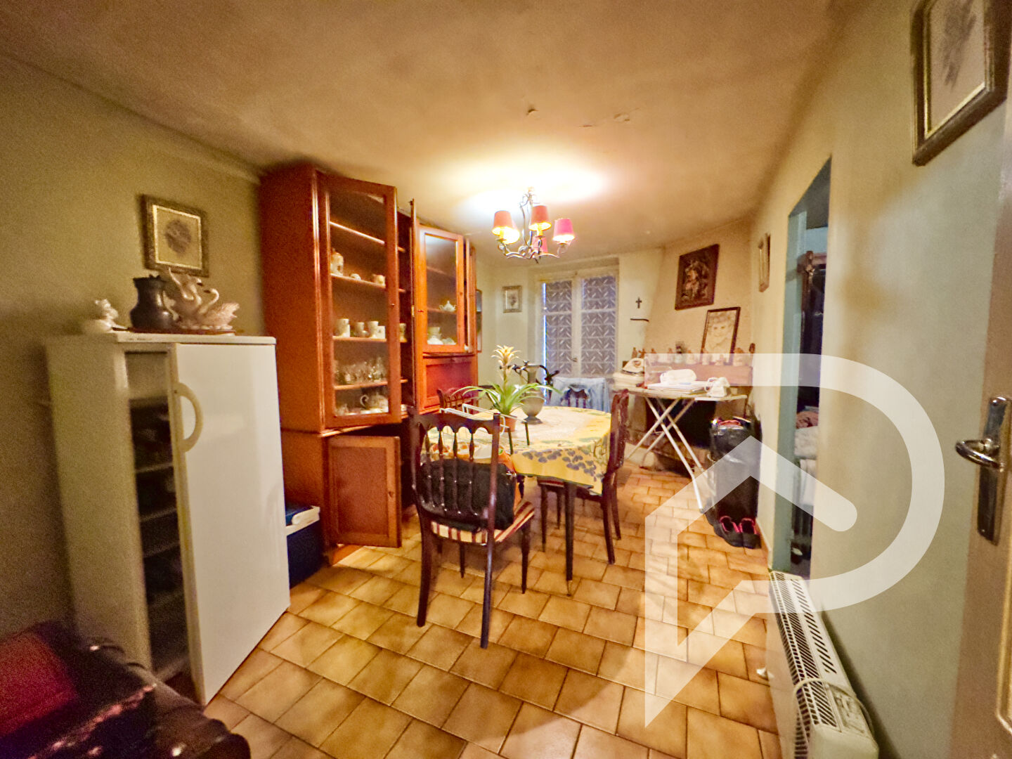 Photo maison de 4 pièces! image 2/6