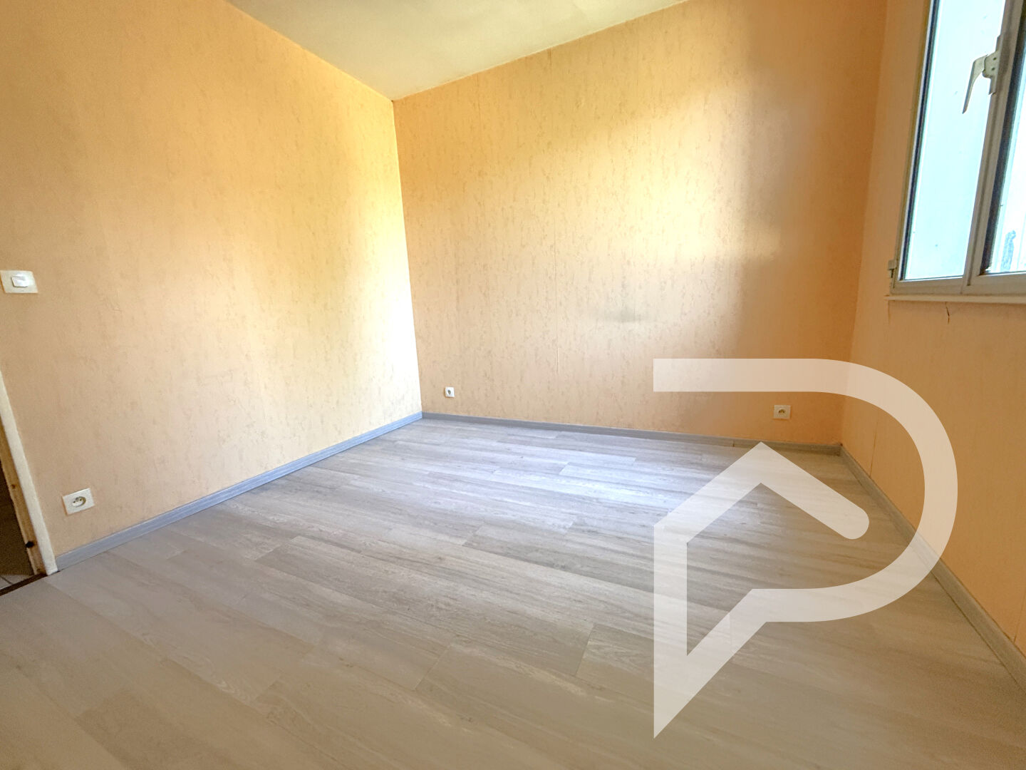 Photo Maison Bernes-sur-oise 4 pièce(s) 101 m2 image 3/5