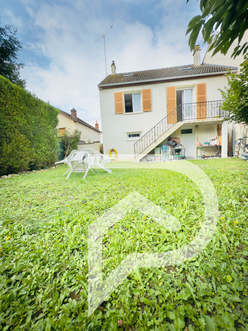 Maison Persan 5 pièce(s) 115.89 m2