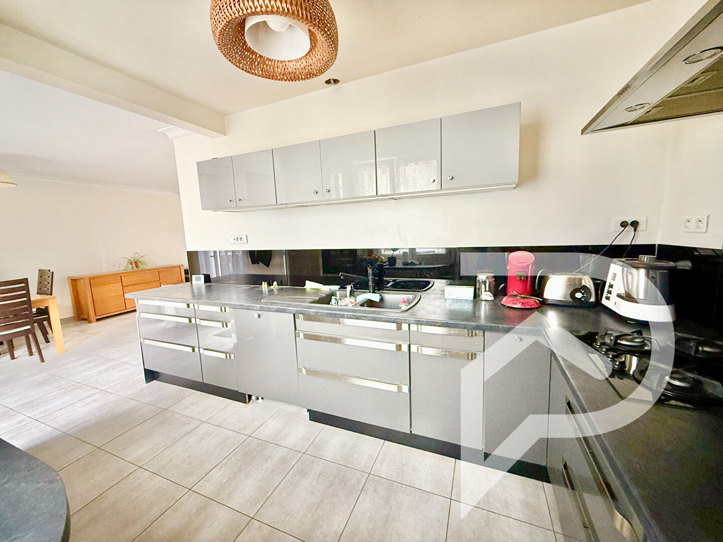 Photo Maison Persan 5 pièce(s) 115.89 m2 image 5/6