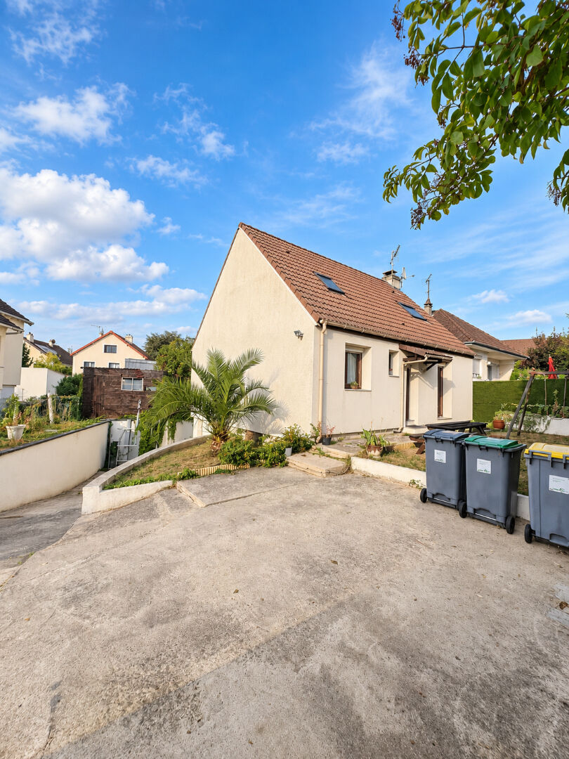 Maison ARNOUVILLE 6 pièce(s) 116 m2