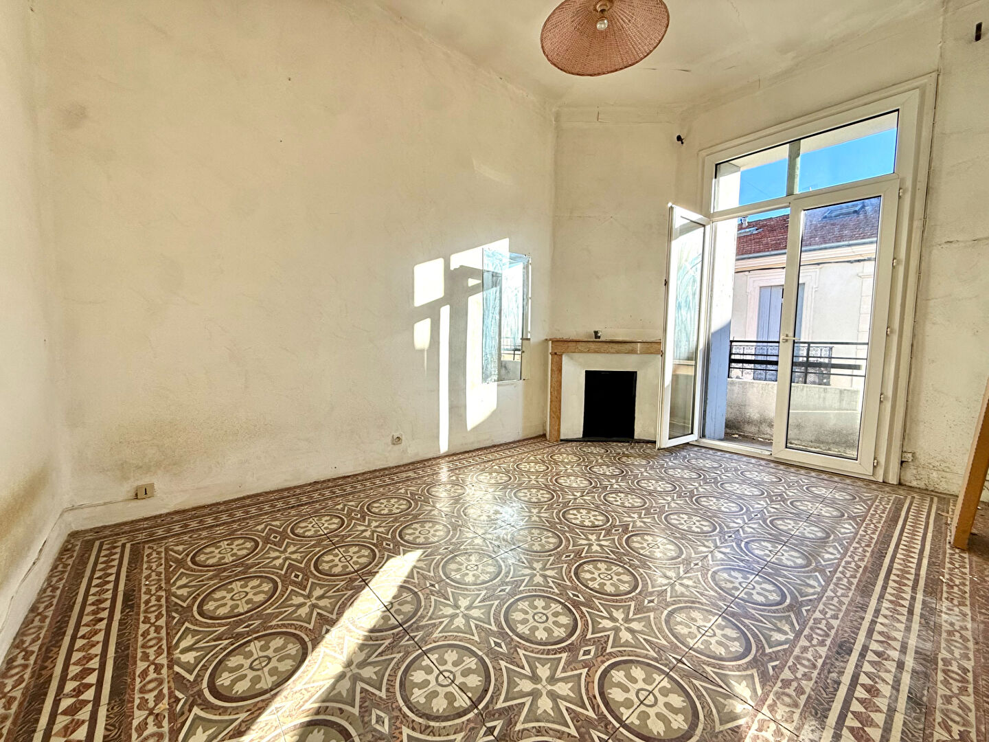 APPARTEMENT - CENTRE VILLE