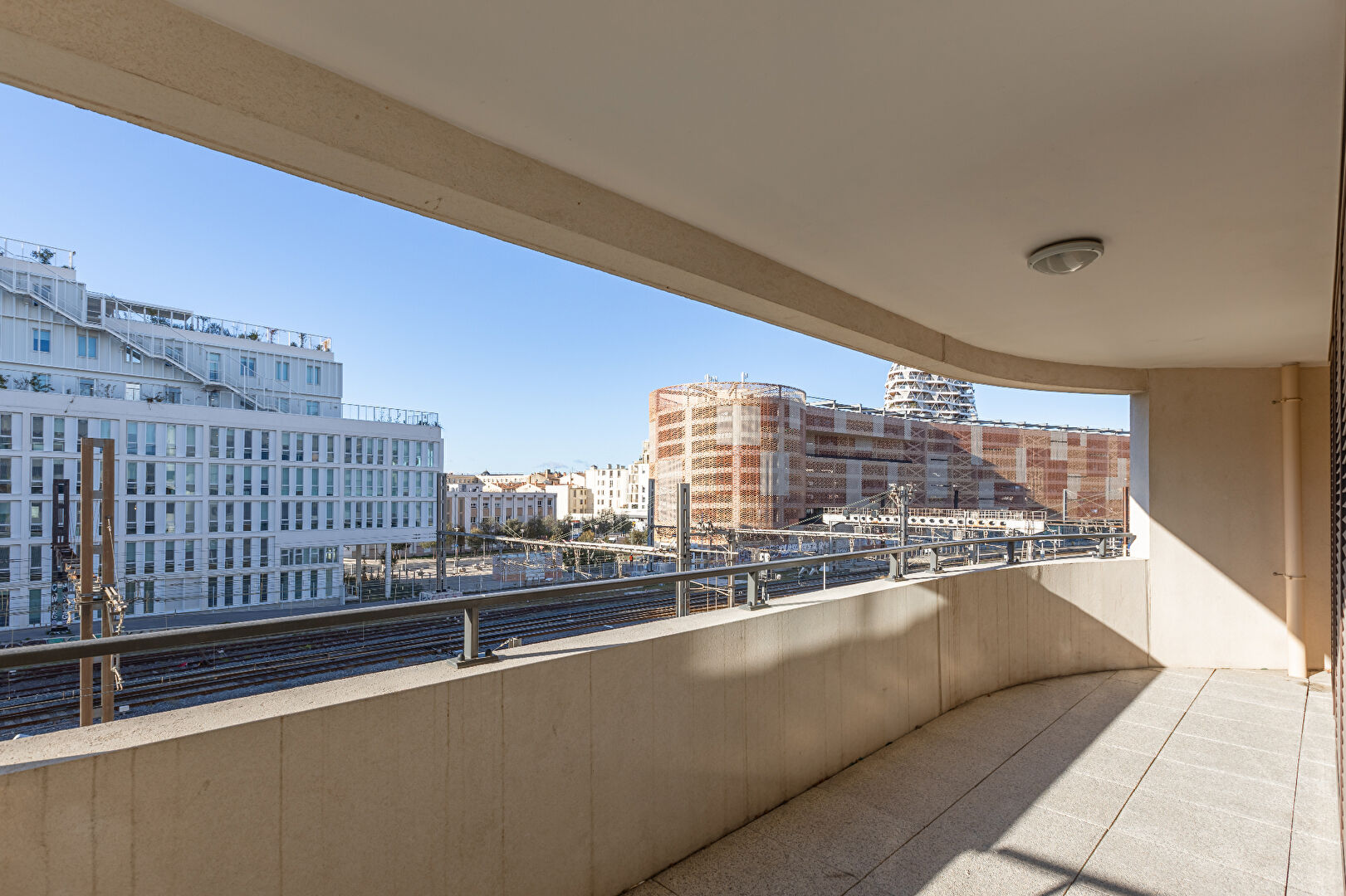 Photo APPPARTEMENT - GARE ST ROCH image 1/6