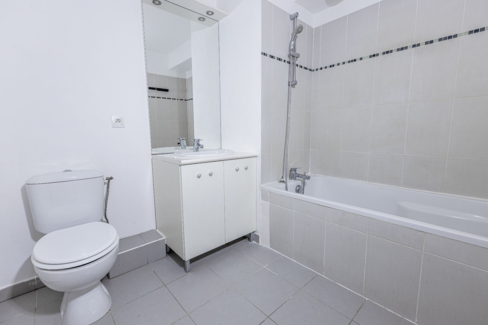 Photo APPPARTEMENT - GARE ST ROCH image 6/6