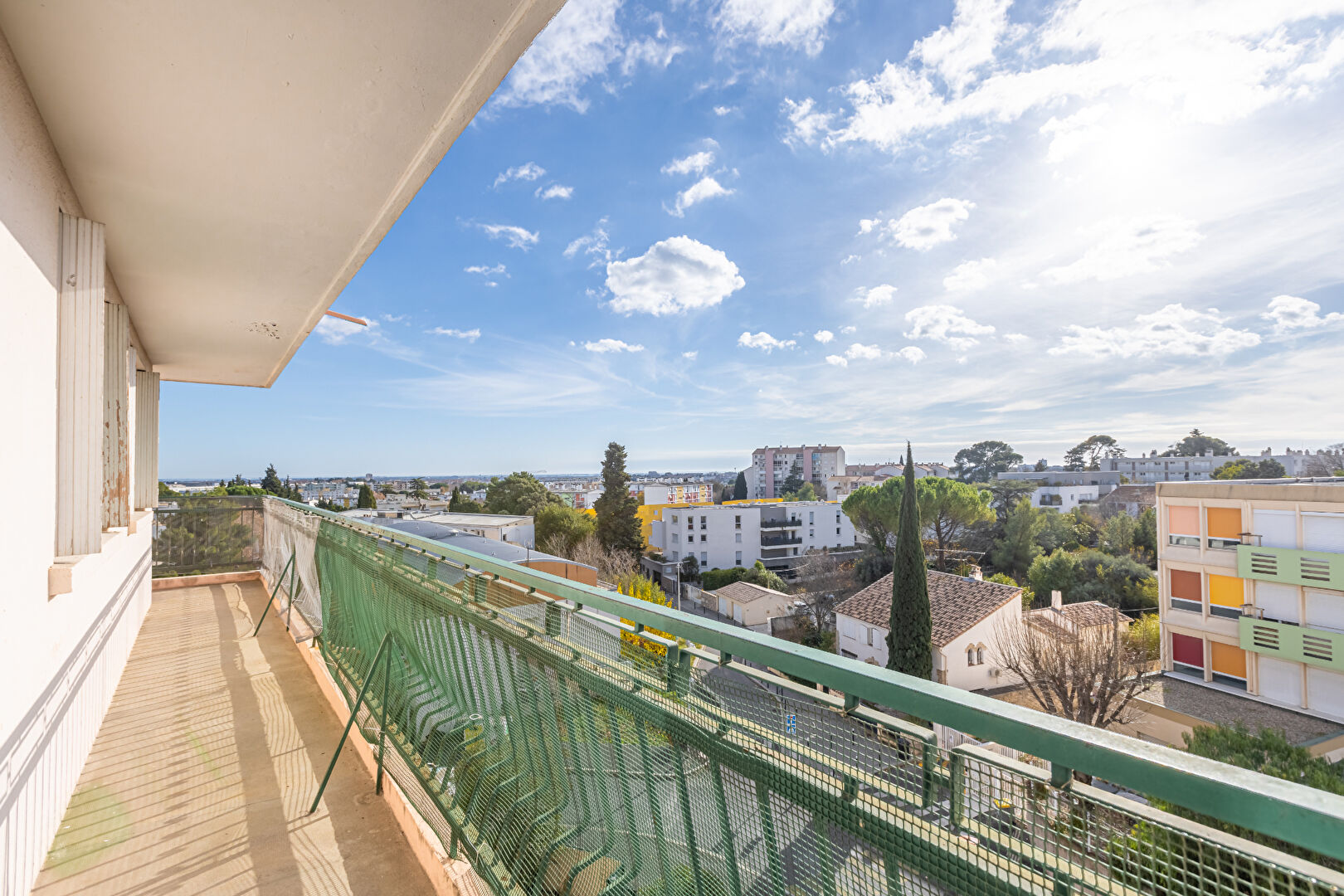 Photo APPARTEMENT -  PROCHE ARCEAUX image 1/6