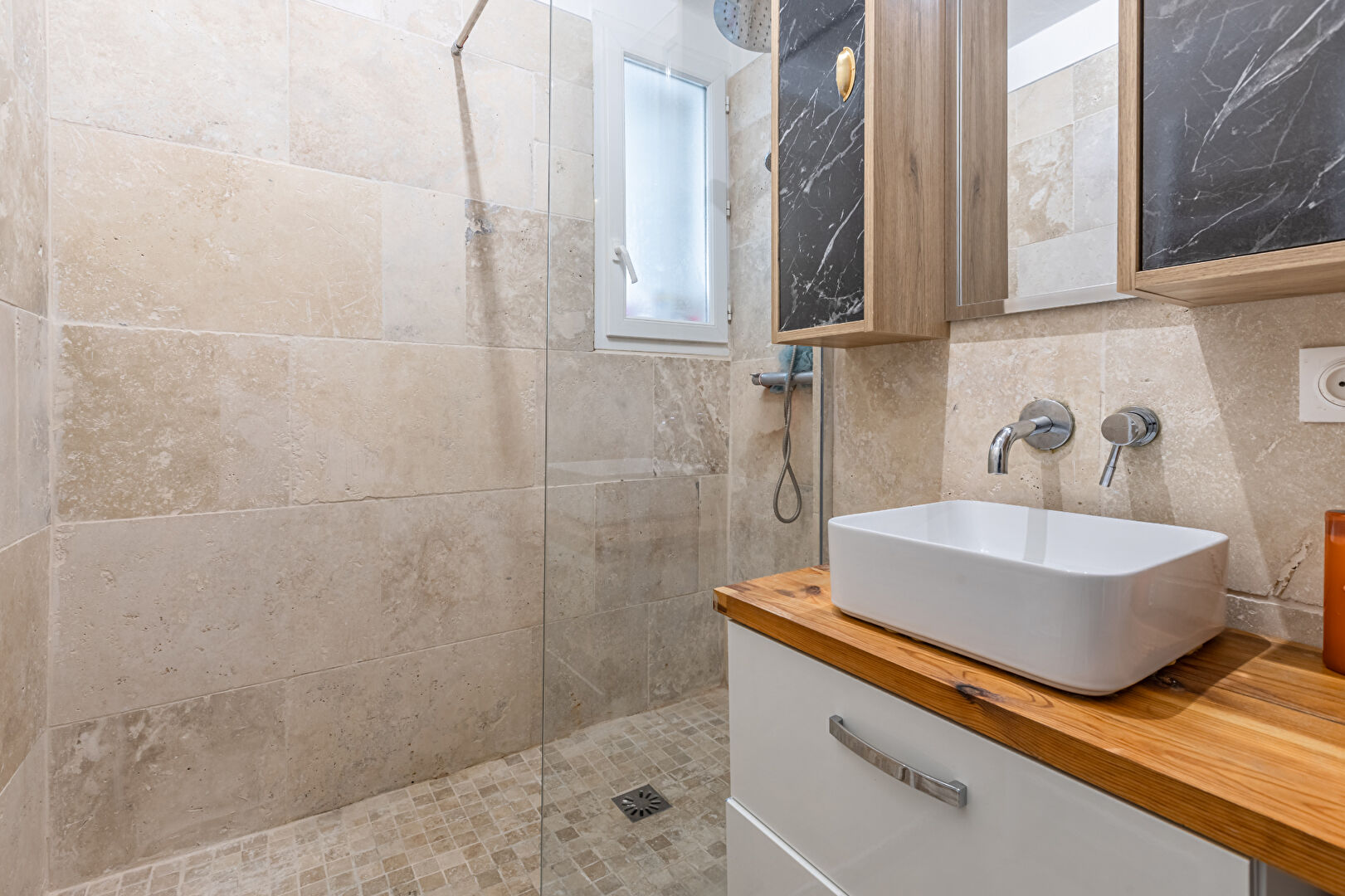 Photo APPARTEMENT -  PROCHE ARCEAUX image 6/6