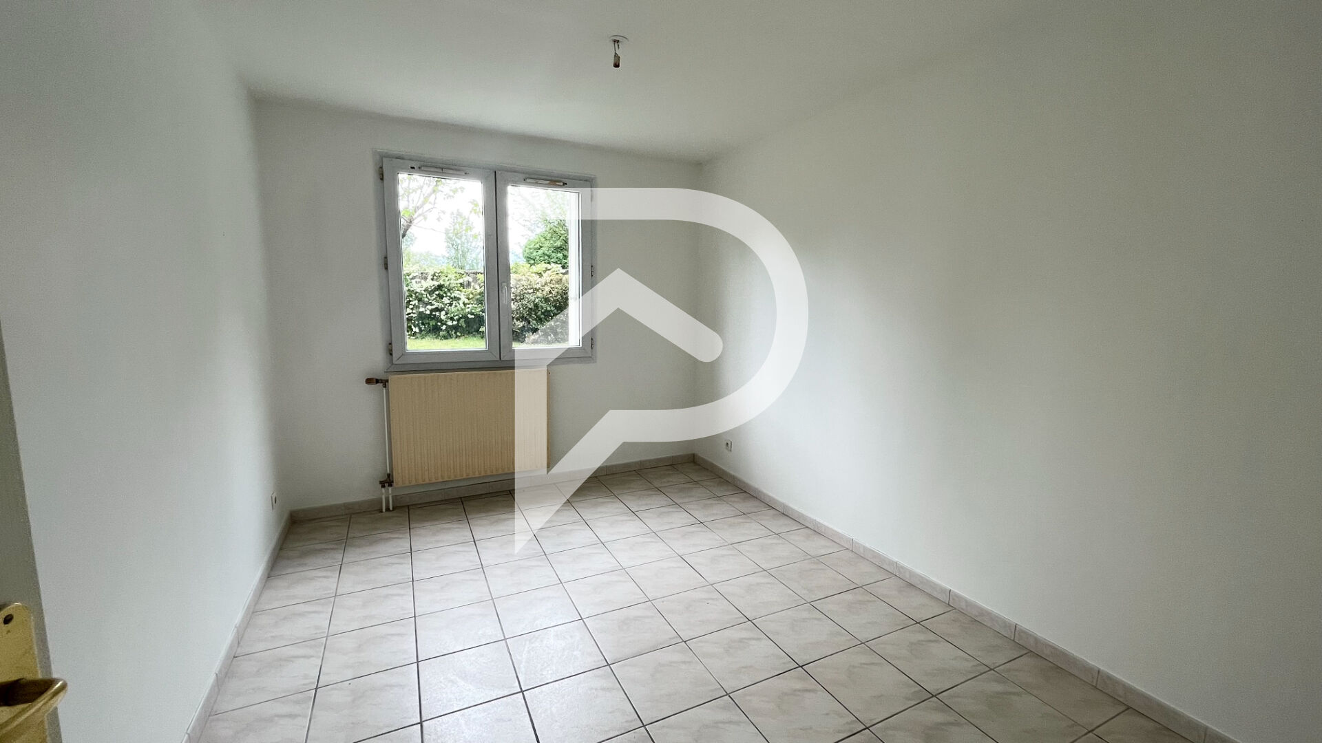 Photo T3 Chemin de Crépieux en Rez-de-Jardin avec parking image 3/6