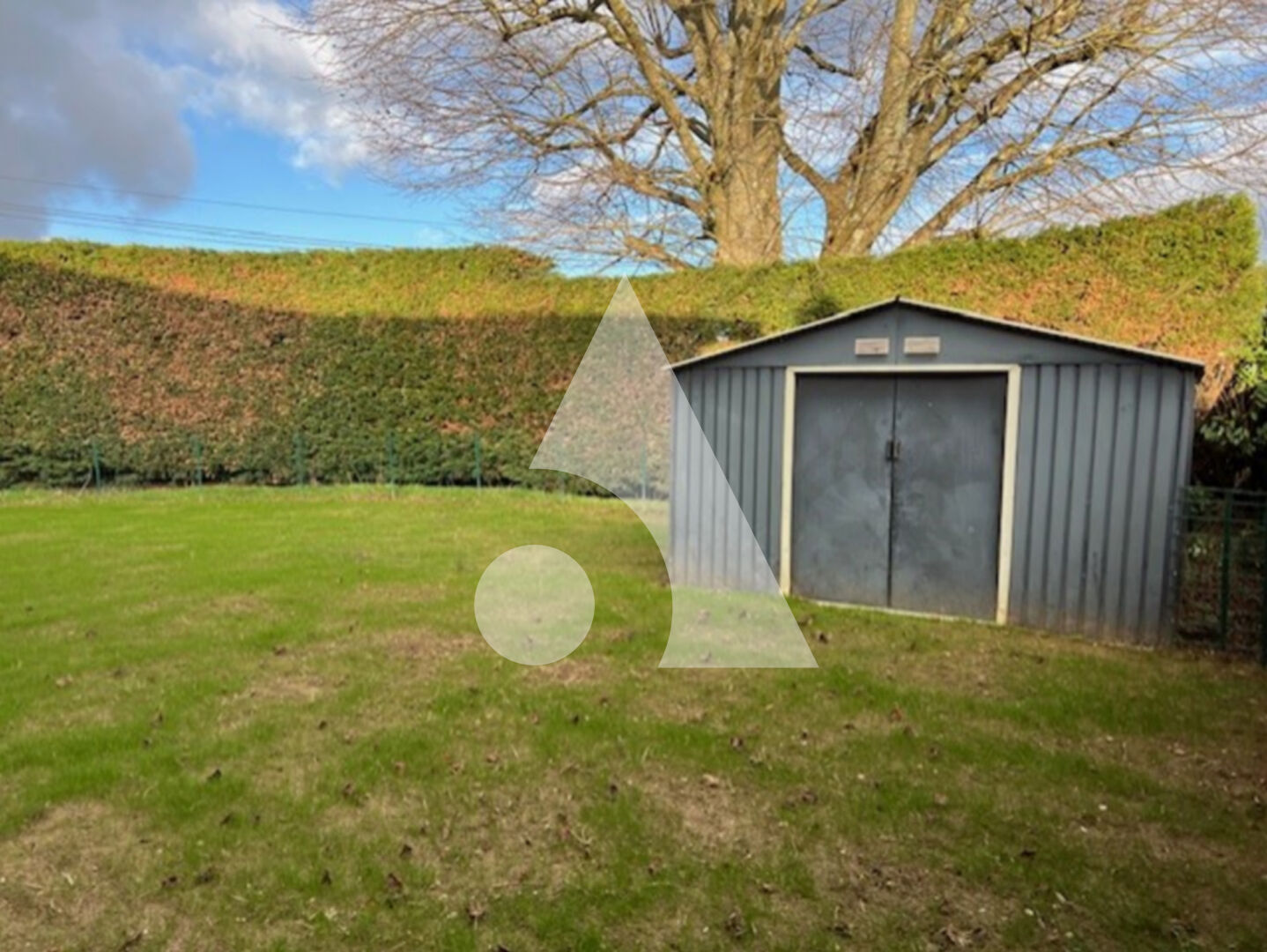 Photo Appartement Neyron 5 pièce(s) 125.50 m2 avec jardin image 2/6