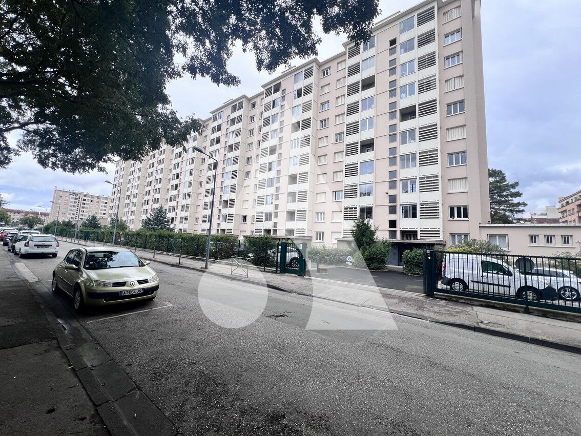 Agence immobilière de 
 stéphane Plaza Immobilier Miribel - Stéphane Plaza Immobilier Miribel 
