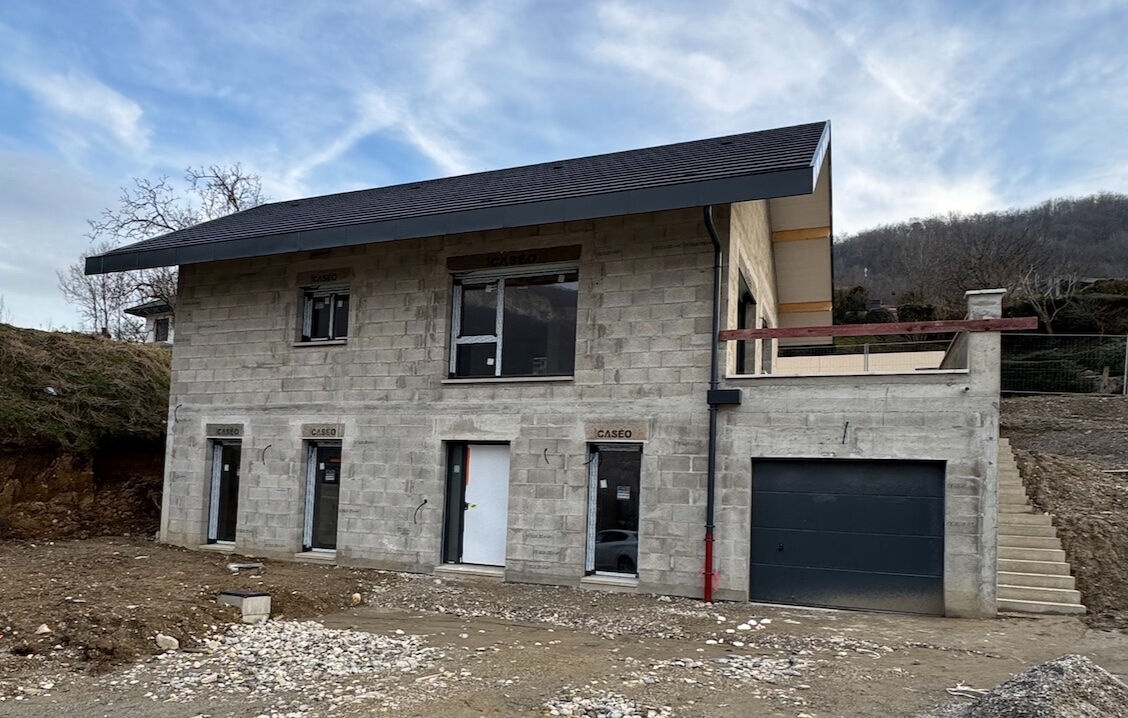 Photo Maison Sillingy 5 pièce(s) 134 m2 (BAT A) image 1/6