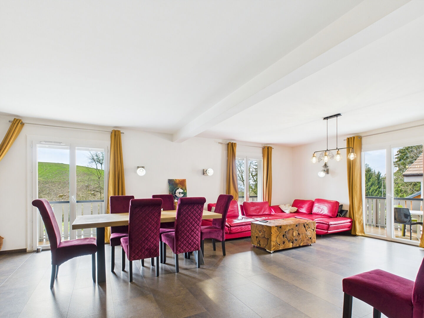 Maison Villaz 8 pièce(s) 218 m2