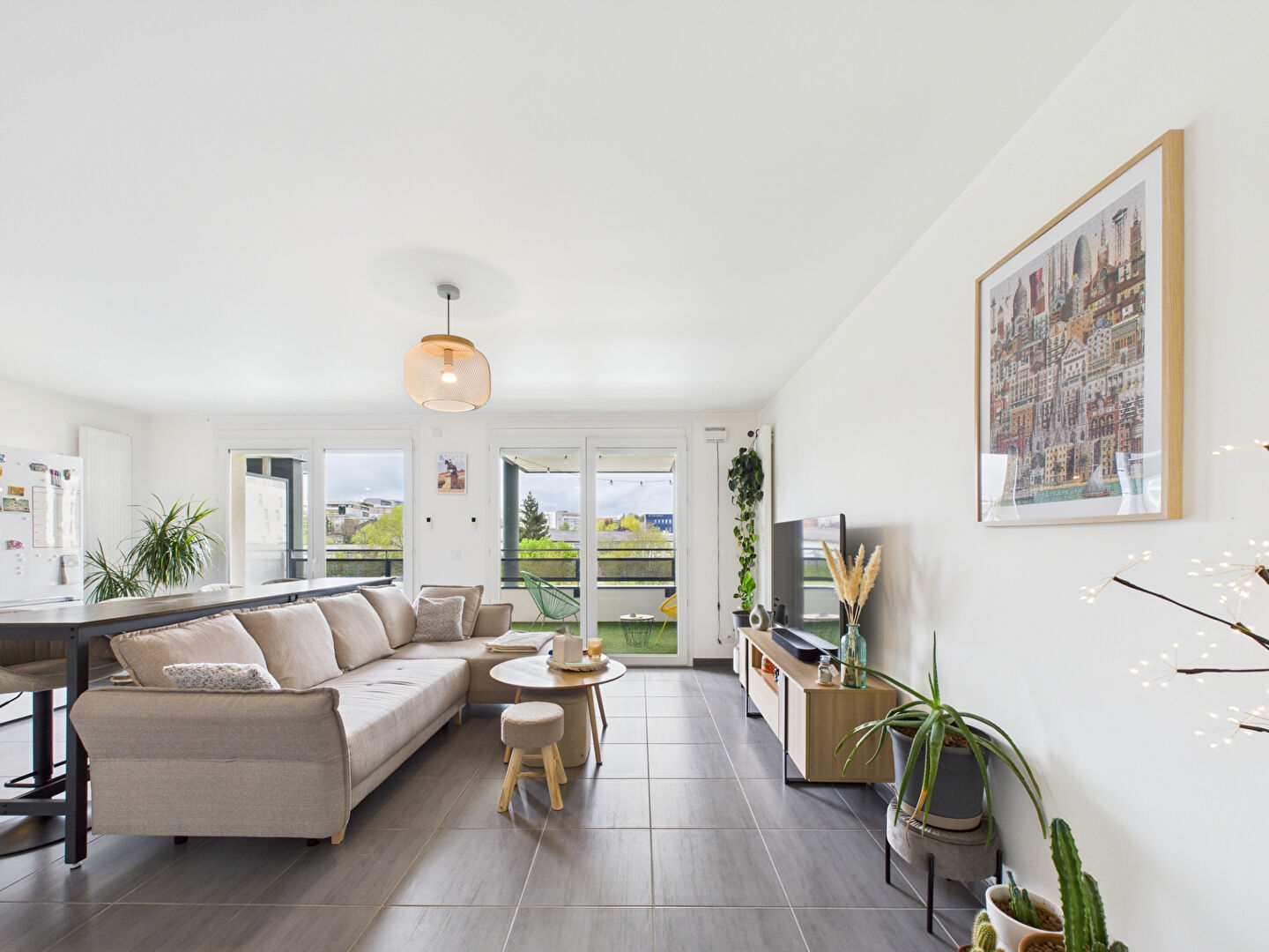 Photo ANNECY - SEYNOD - T3 récent lumineux avec terrasse - Ascenseur - Cave - Emplacement recherché image 3/6