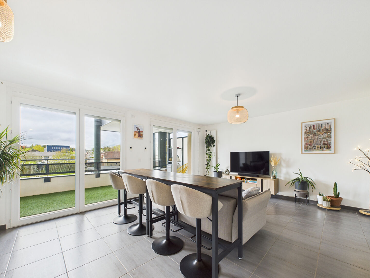 Photo ANNECY - SEYNOD - T3 récent lumineux avec terrasse - Ascenseur - Cave - Emplacement recherché image 5/6