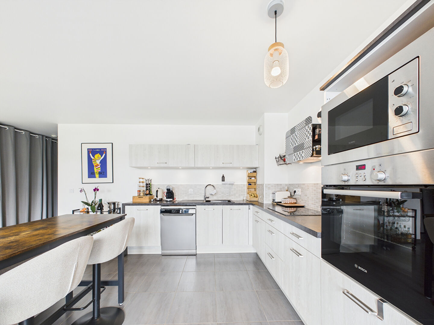 Photo ANNECY - SEYNOD - T3 récent lumineux avec terrasse - Ascenseur - Cave - Emplacement recherché image 6/6