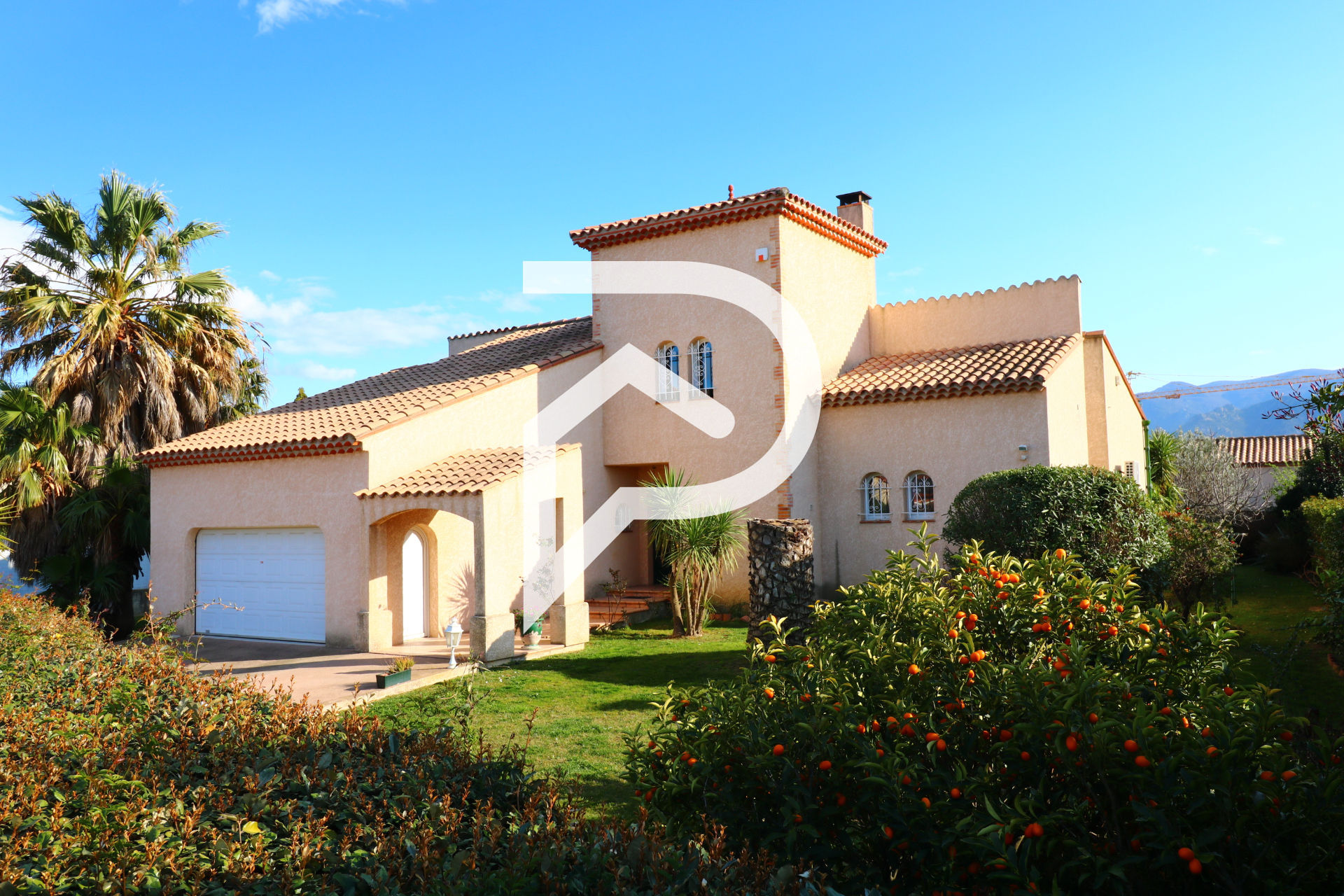 Maison Palau Del Vidre 7 pièce(s) 209 m2 PalaudelVidre 66690