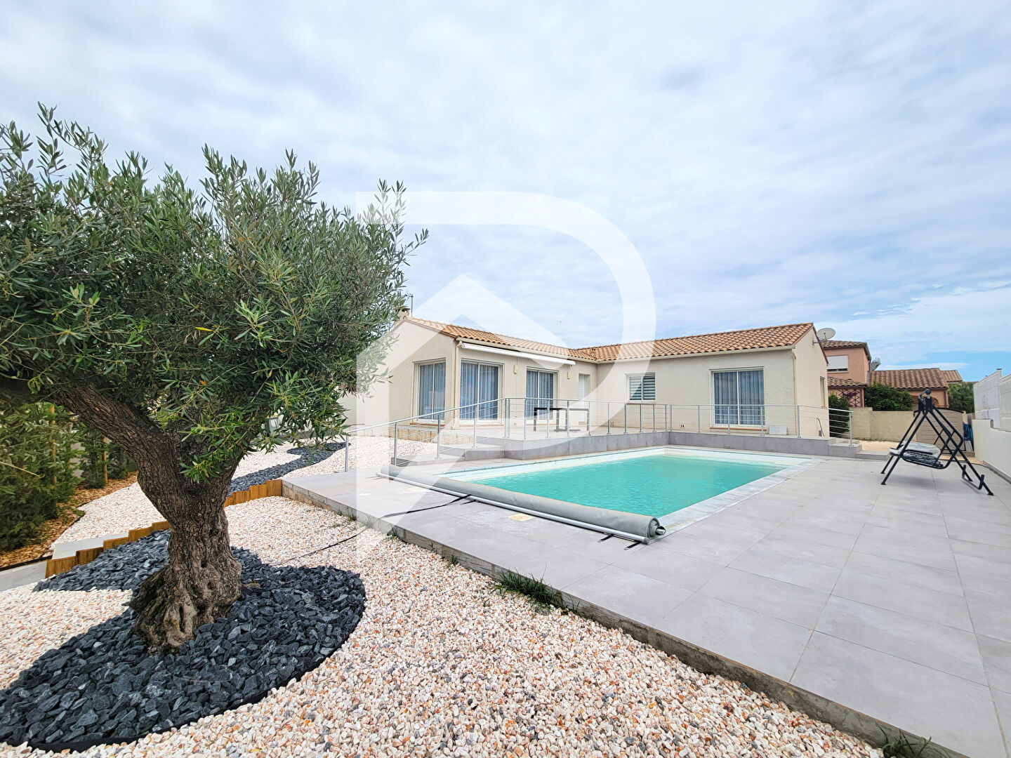Agence immobilière de 
 Stephane Plaza Immobilier Latour Bas Elne (Prochainement) - Stephane Plaza Immobilier Latour Bas Elne
