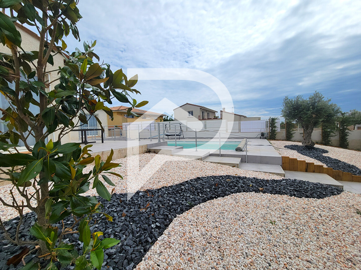 Agence immobilière de 
 Stephane Plaza Immobilier Latour Bas Elne - Stephane Plaza Immobilier Argelès sur Mer 
