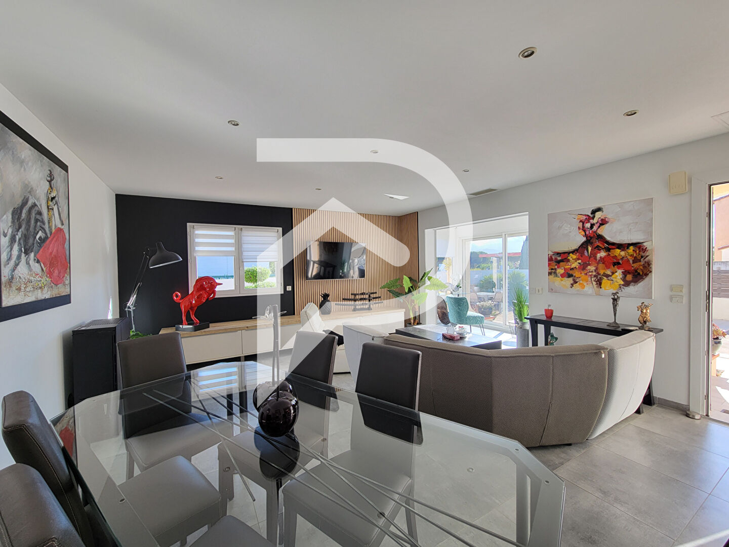 Agence immobilière de 
 Stephane Plaza Immobilier Latour Bas Elne - Stephane Plaza Immobilier Argelès sur Mer 
