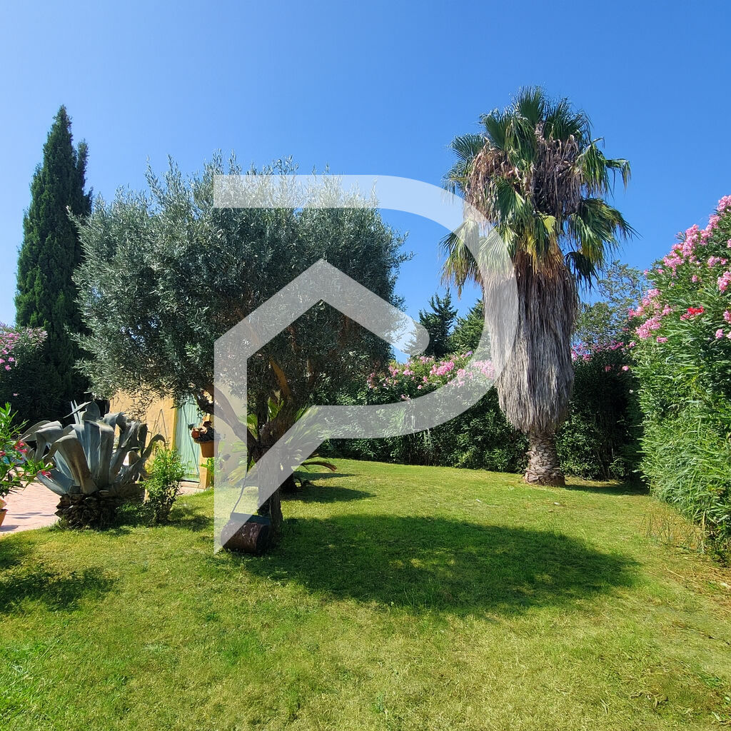 Agence immobilière de 
 Stephane Plaza Immobilier Latour Bas Elne - Stephane Plaza Immobilier Argelès sur Mer 
