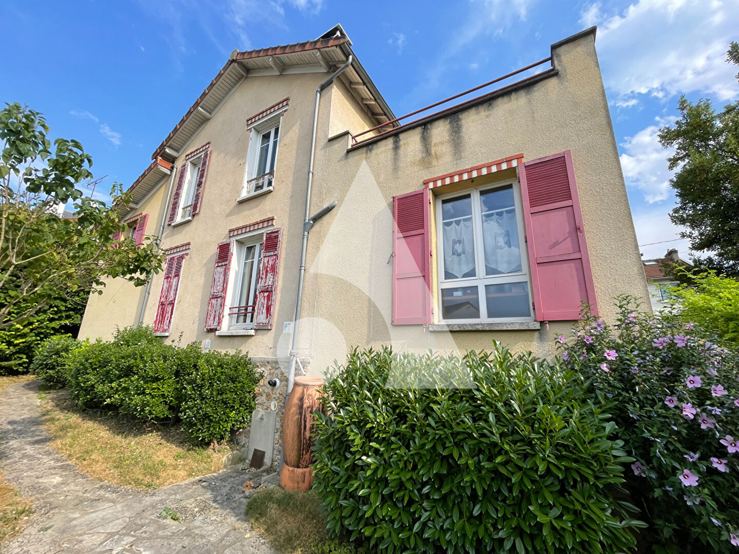 Maison Sucy En Brie 7 pièce(s) 155 m2