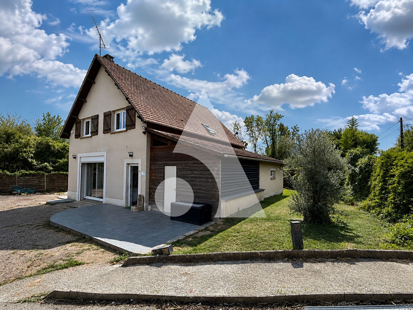 Maison Leuville Sur Orge 8 pièce(s) 157 m2