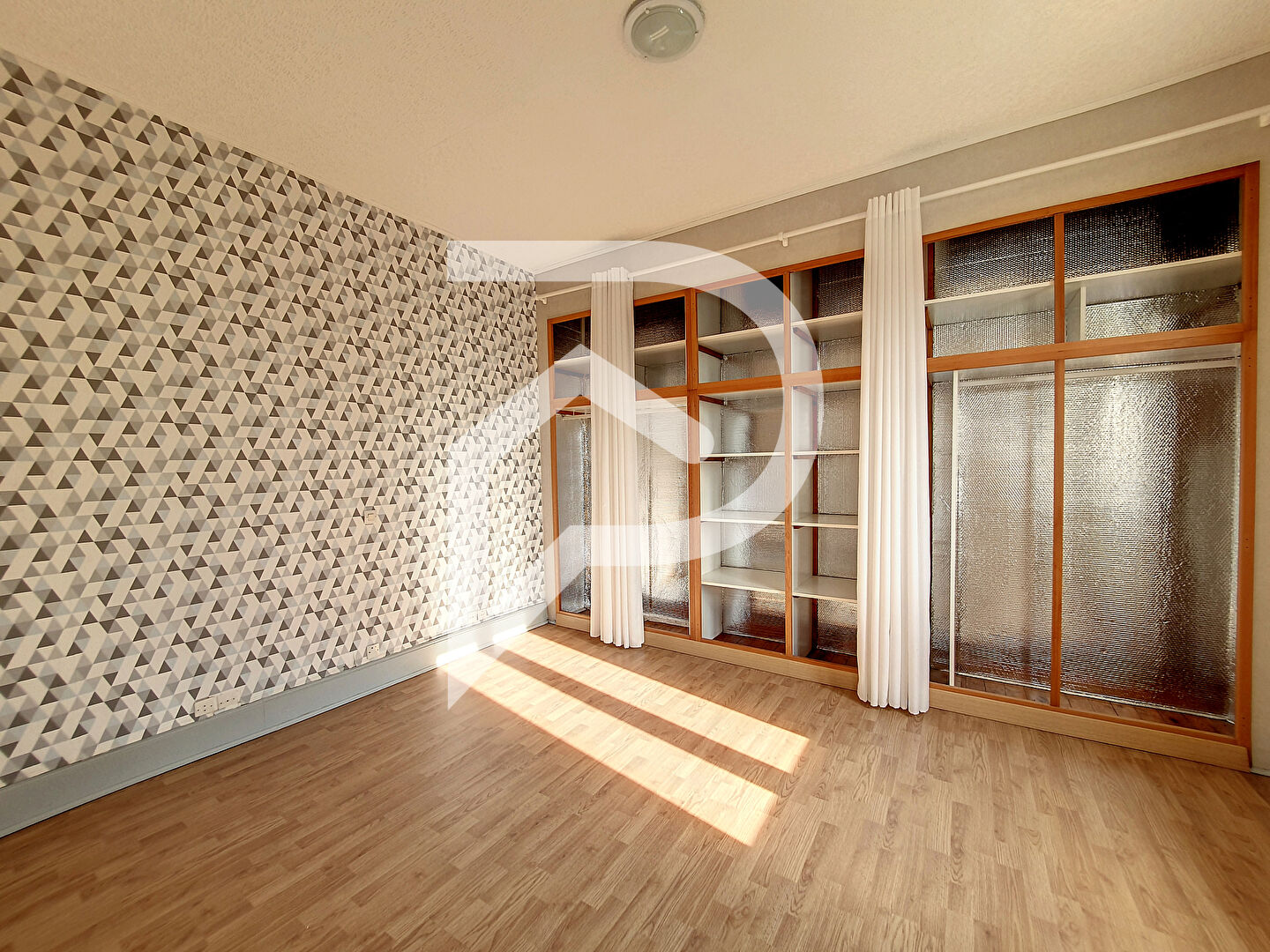 Photo Maison à vendre Montelimar 5 pièce(s) 110 m2 image 6/6