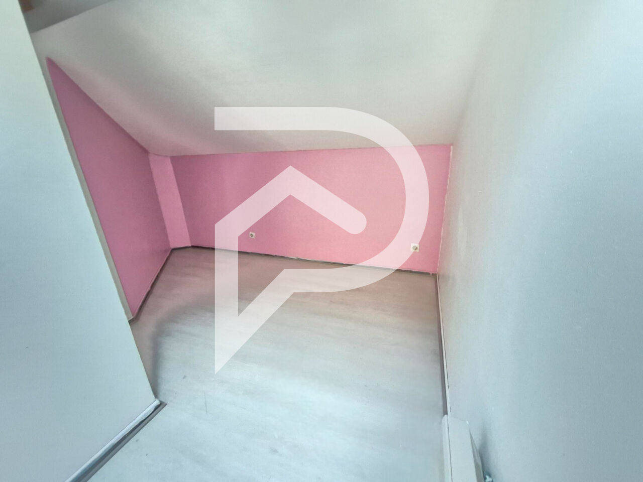 Photo RARE - Appartement T2 bis- SAINT GÉLY image 6/6