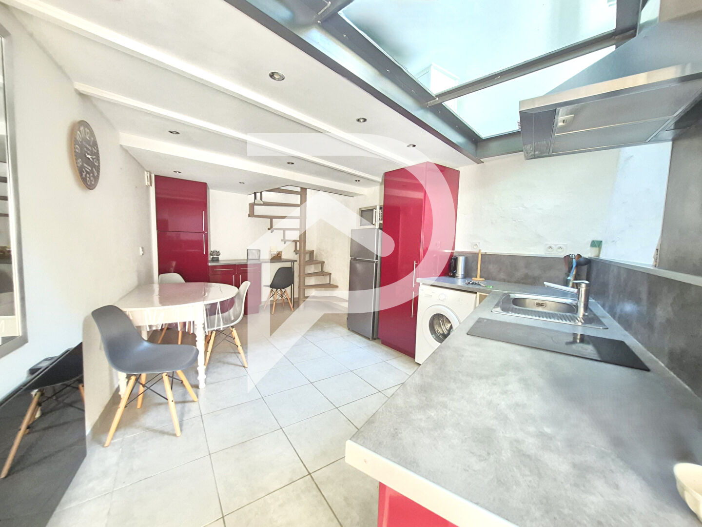 Photo COMBAILLAUX -MAISON DE VILLAGE RENOVEE ! image 2/6